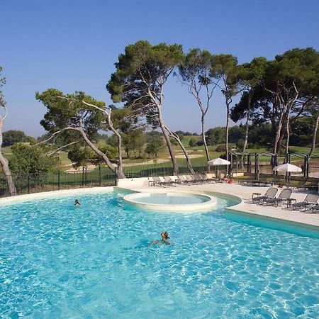 Madame Vacances Residence Provence Country Club Saumane-de-Vaucluse Szoba fotó
