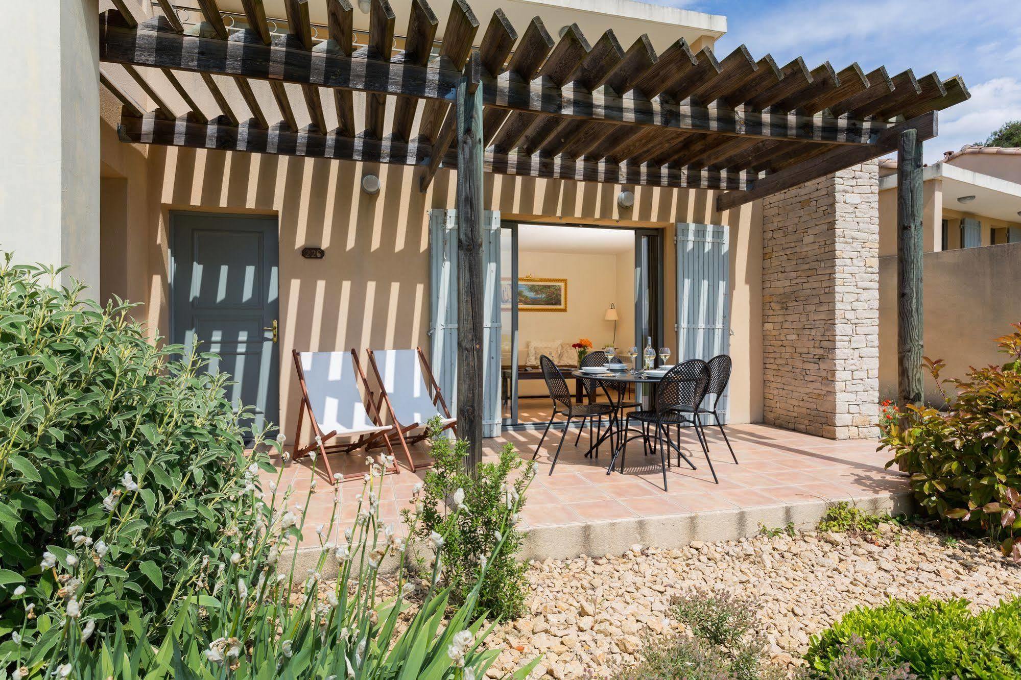 Madame Vacances Residence Provence Country Club Saumane-de-Vaucluse Kültér fotó