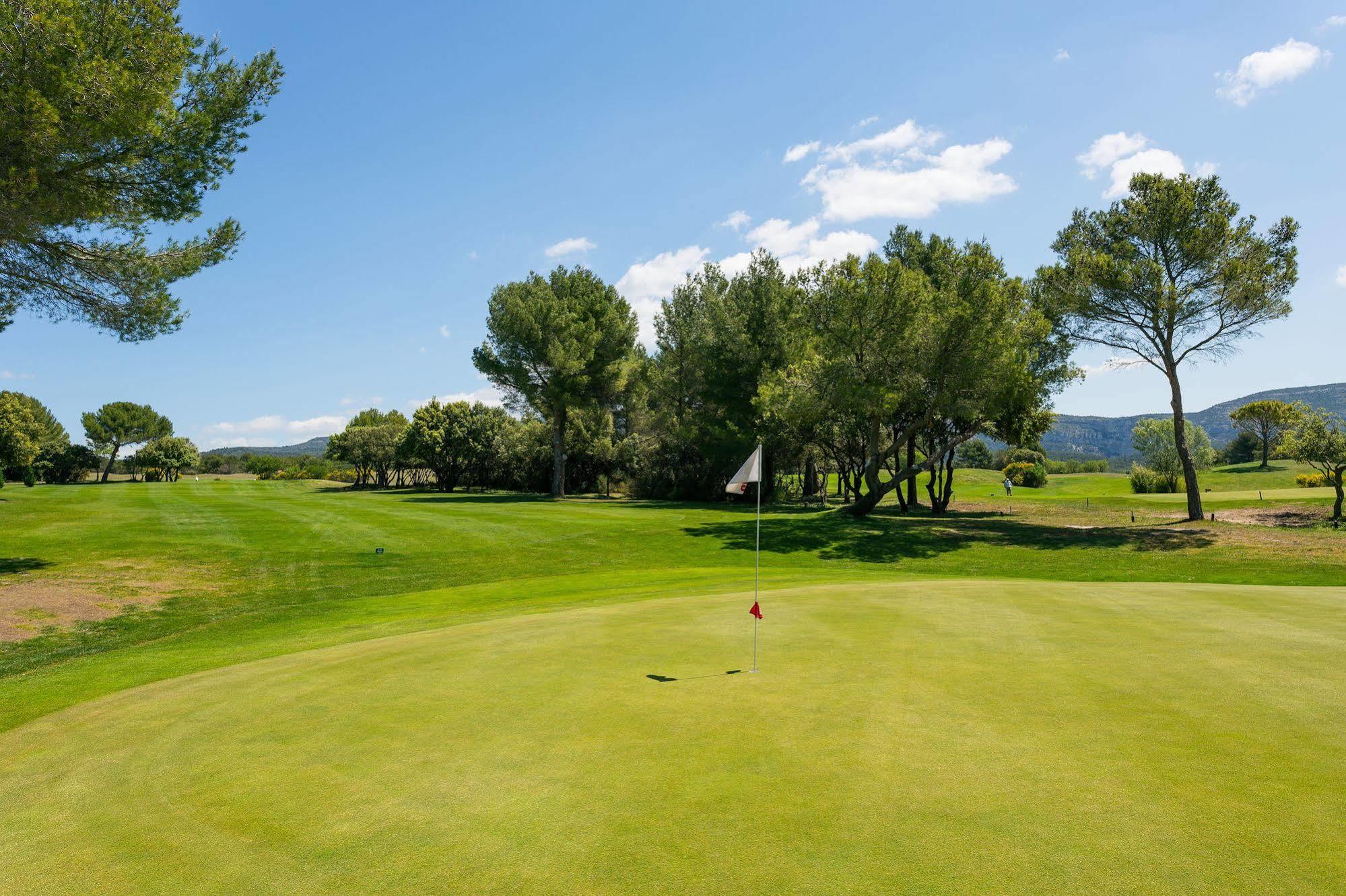 Madame Vacances Residence Provence Country Club Saumane-de-Vaucluse Kültér fotó